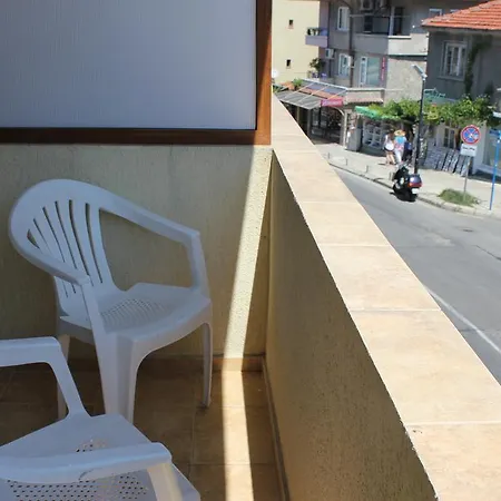 ホテル Radik Guest ソゾポル